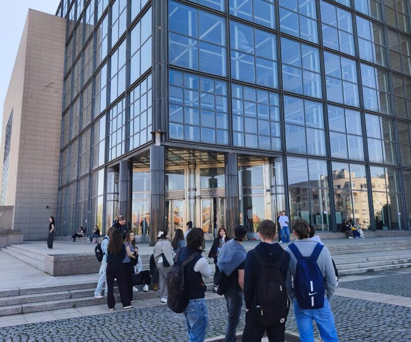 Maturanti posjetili Nacionalnu i sveučilišnu knjižnicu u Zagrebu